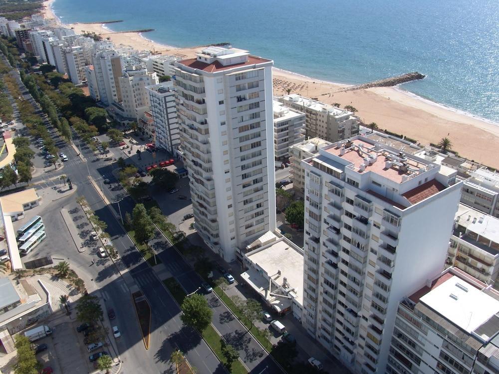 Torres Mira Praia By Garvetur Quarteira Exteriör bild