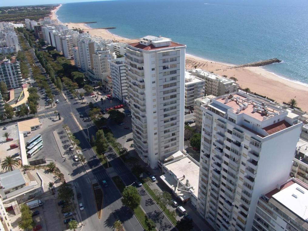 Torres Mira Praia By Garvetur Quarteira Exteriör bild