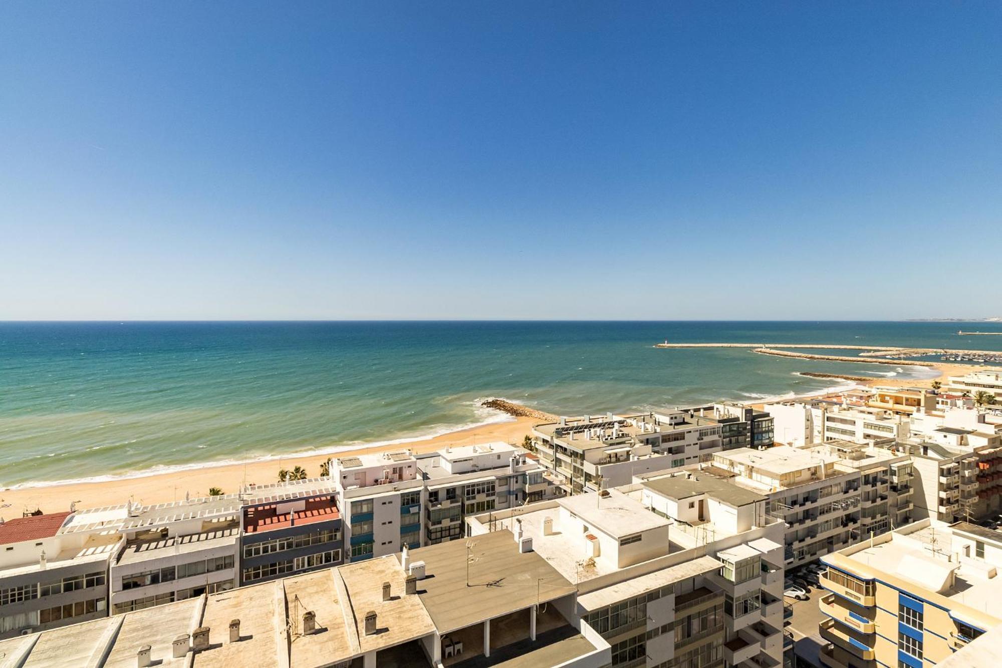 Torres Mira Praia By Garvetur Quarteira Exteriör bild